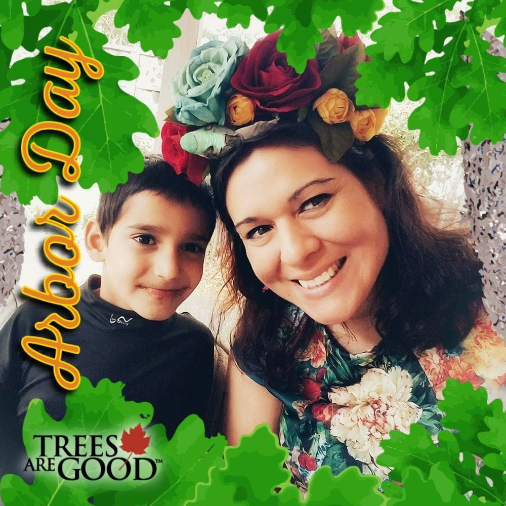 Meet your Posher, Moni